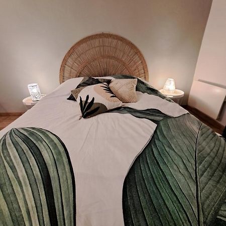 Appartement Lumineux , Carpentras Centre Bagian luar foto
