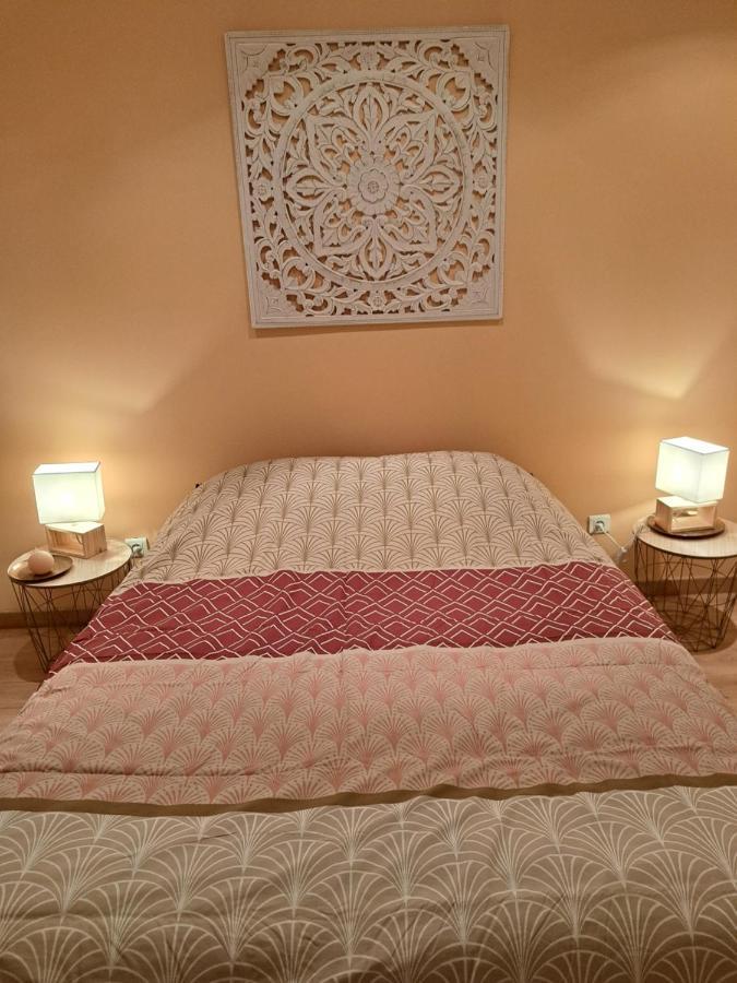 Appartement Lumineux , Carpentras Centre Bagian luar foto