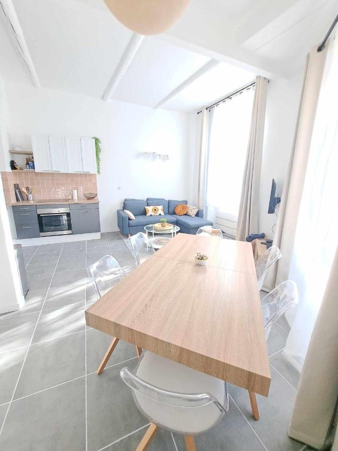 Appartement Lumineux , Carpentras Centre Bagian luar foto